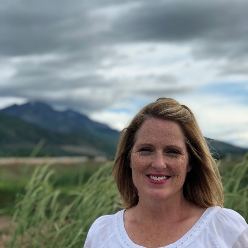 Meet your Posher, Lucinda